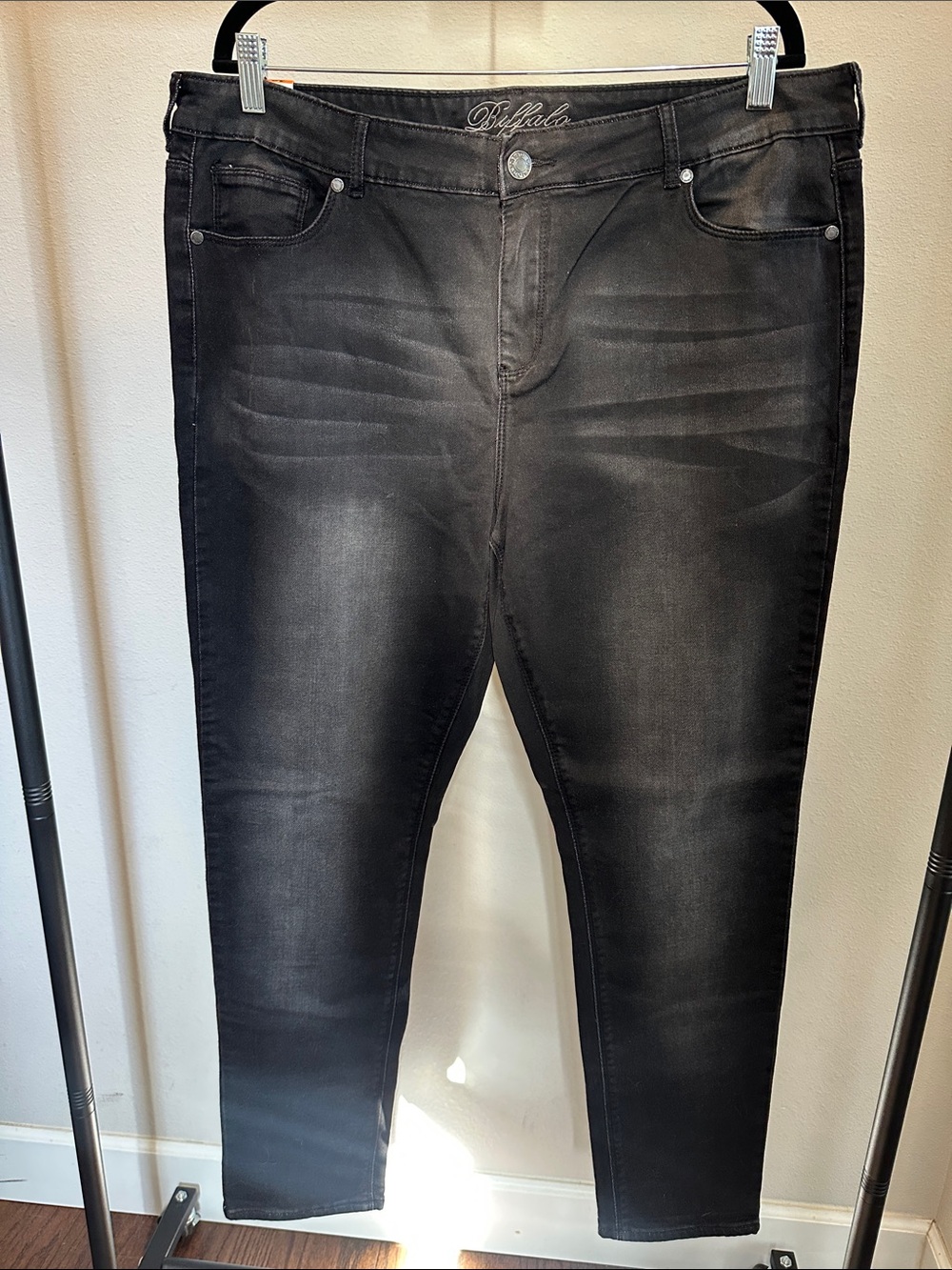 Buffalo David Bitton Women’s Black Mid-Rise Slim Boyfriend Jeans